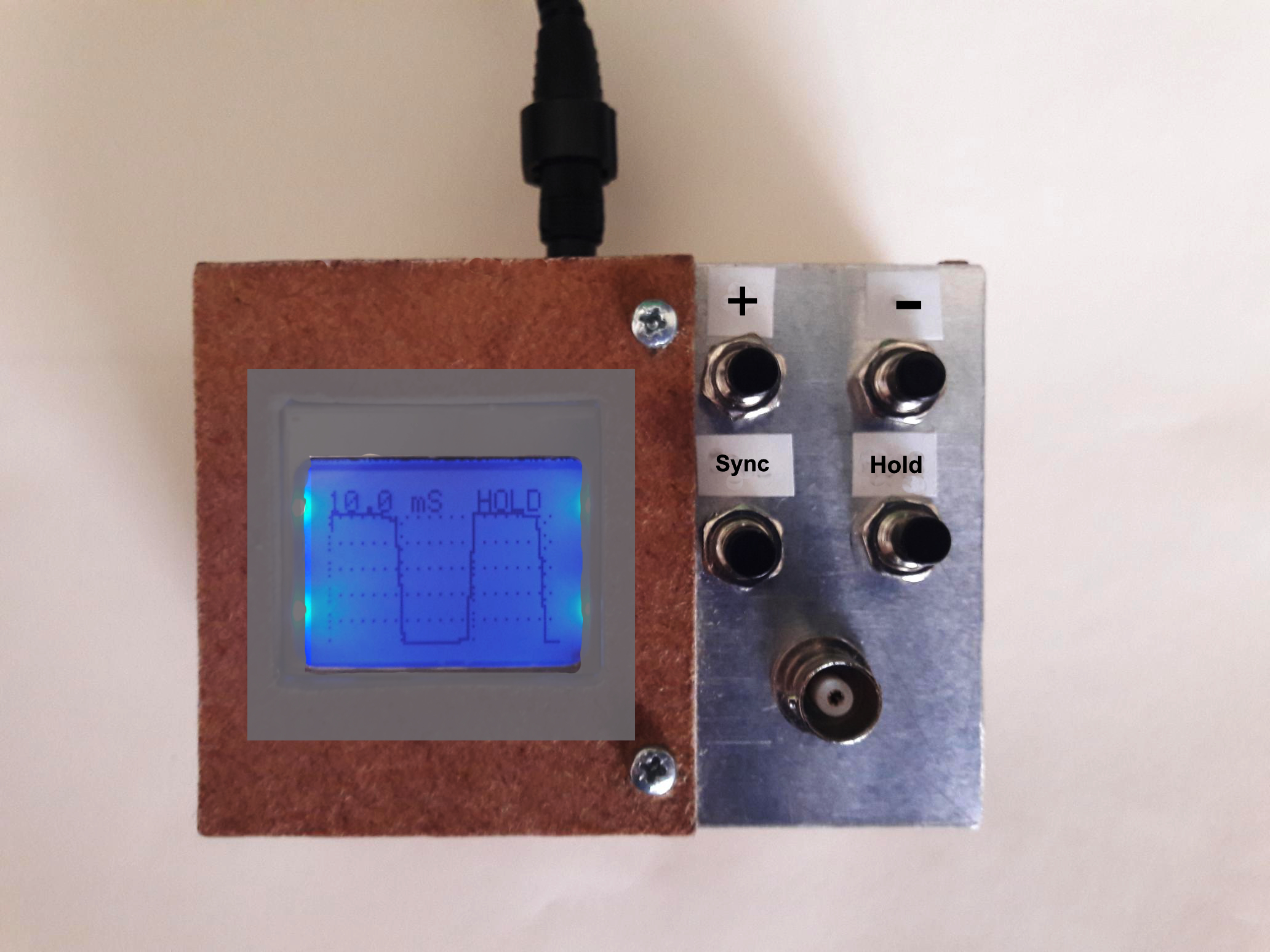 Build a simple Arduino Oscilloscope project
